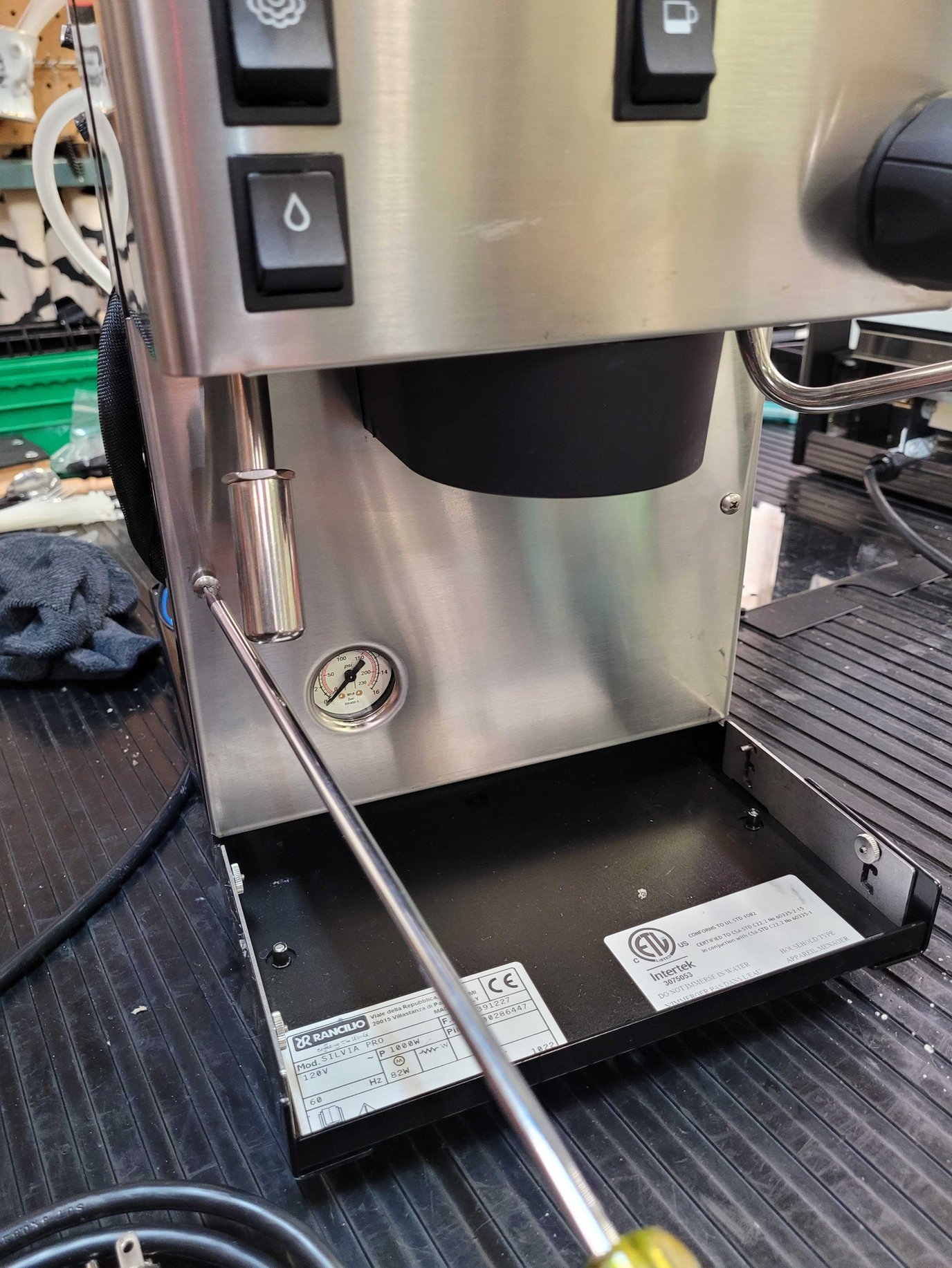 Rancilio Silvia Pro X Replacing the Brew Pressure Gauge