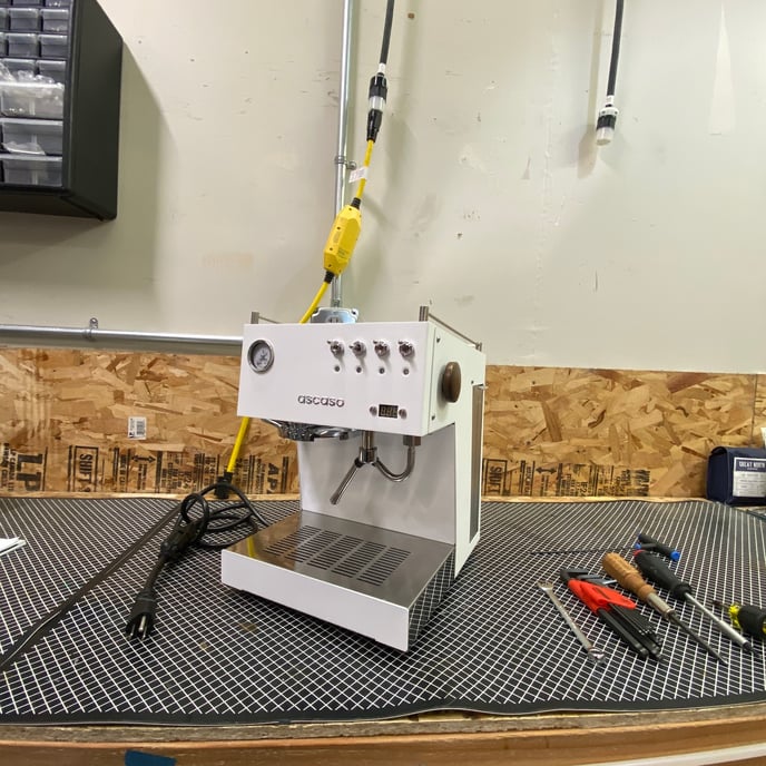 Ascaso_Steel_Uno_panel_removal_00