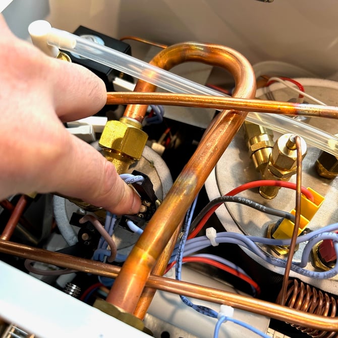 Lelit_Bianca_brew_boiler_safety_switches_06