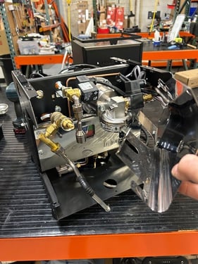 Lucca_A53_upper_panel_removal_001