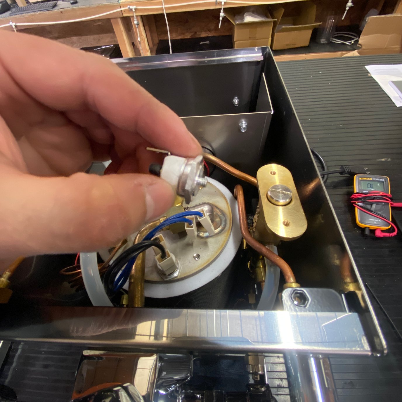 Profitec Pro 400 Resetting the Safety Switches