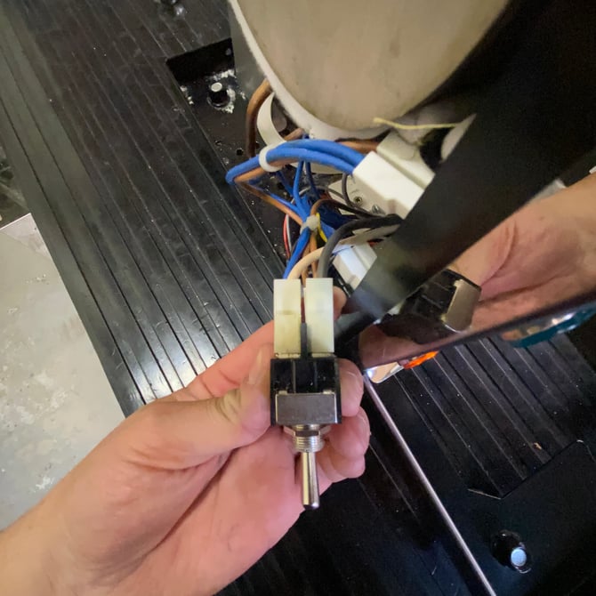 Pro500_replace_power_switch_10