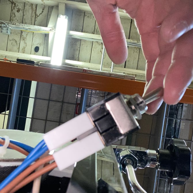 Pro500_replace_power_switch_11