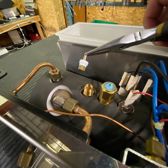 Pro500_vacuum_breaker_service_06