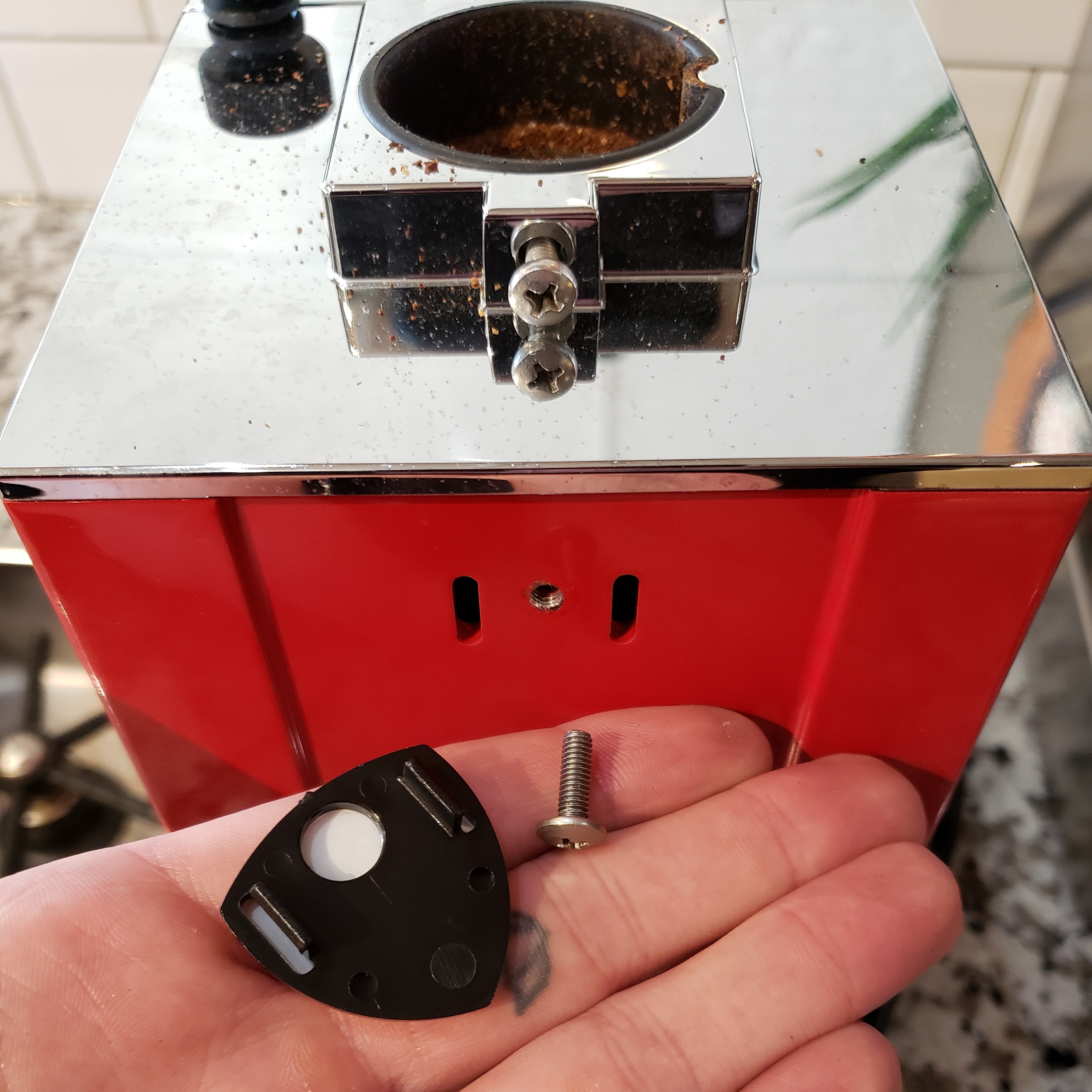 Eureka Mignon Burr Cleaning: Specialita 