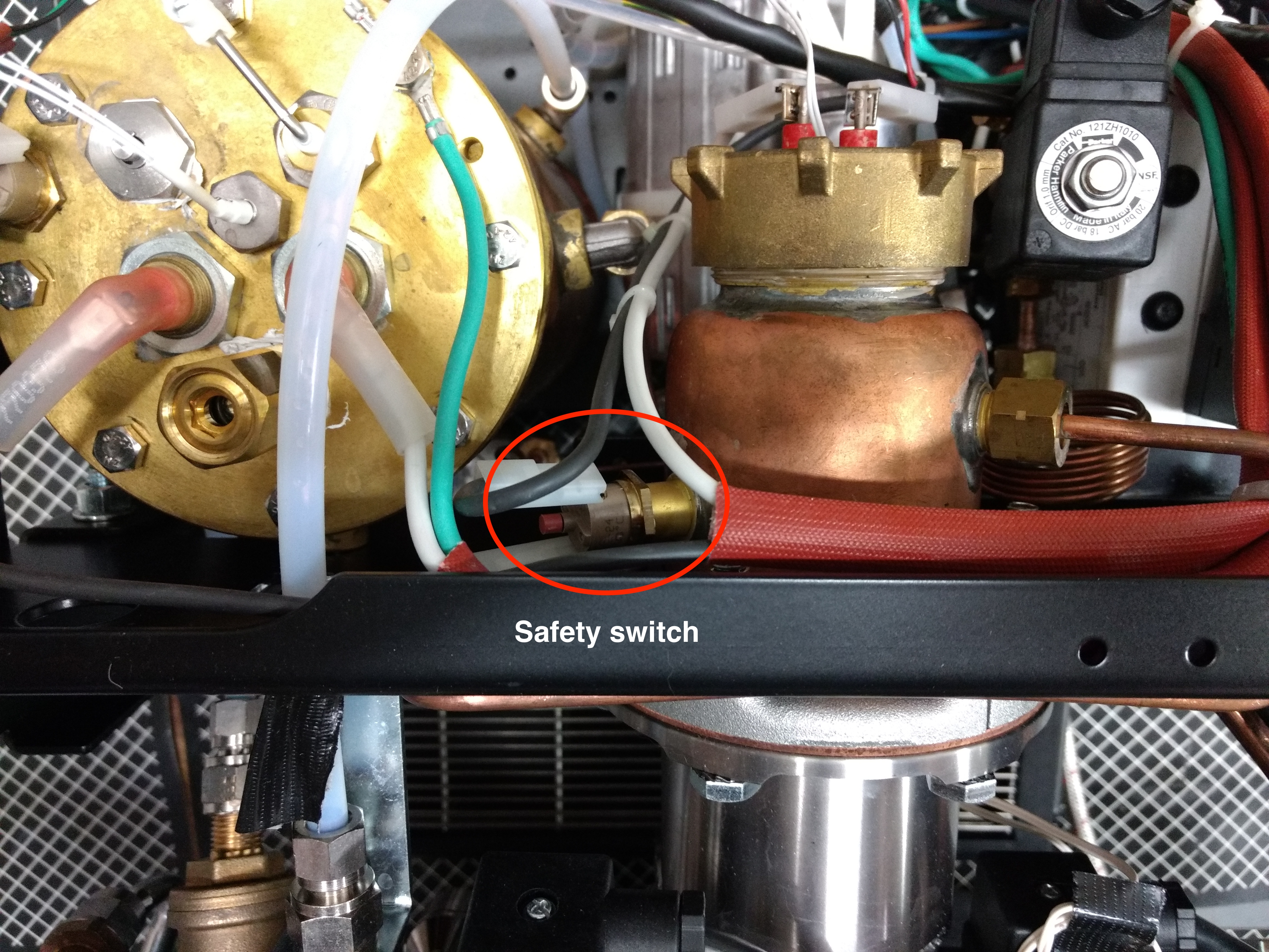 LUCCA A53: Resetting the Brew Boiler Safety Switch