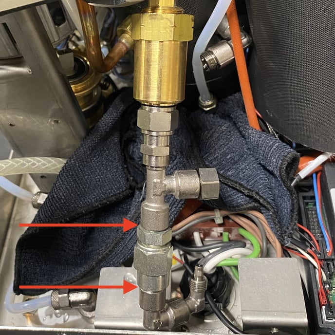 lucca_M58_check_valve_inspection_050